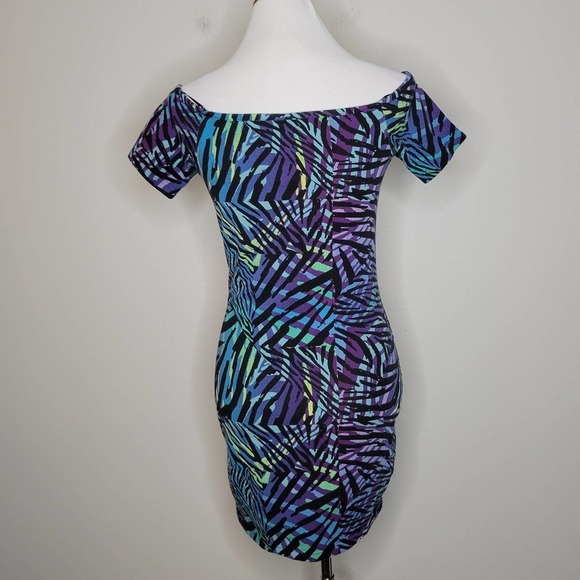 Puma Neon Safari Slim Off Shoulder‎ Dress Size Large - Picture 6 of 8